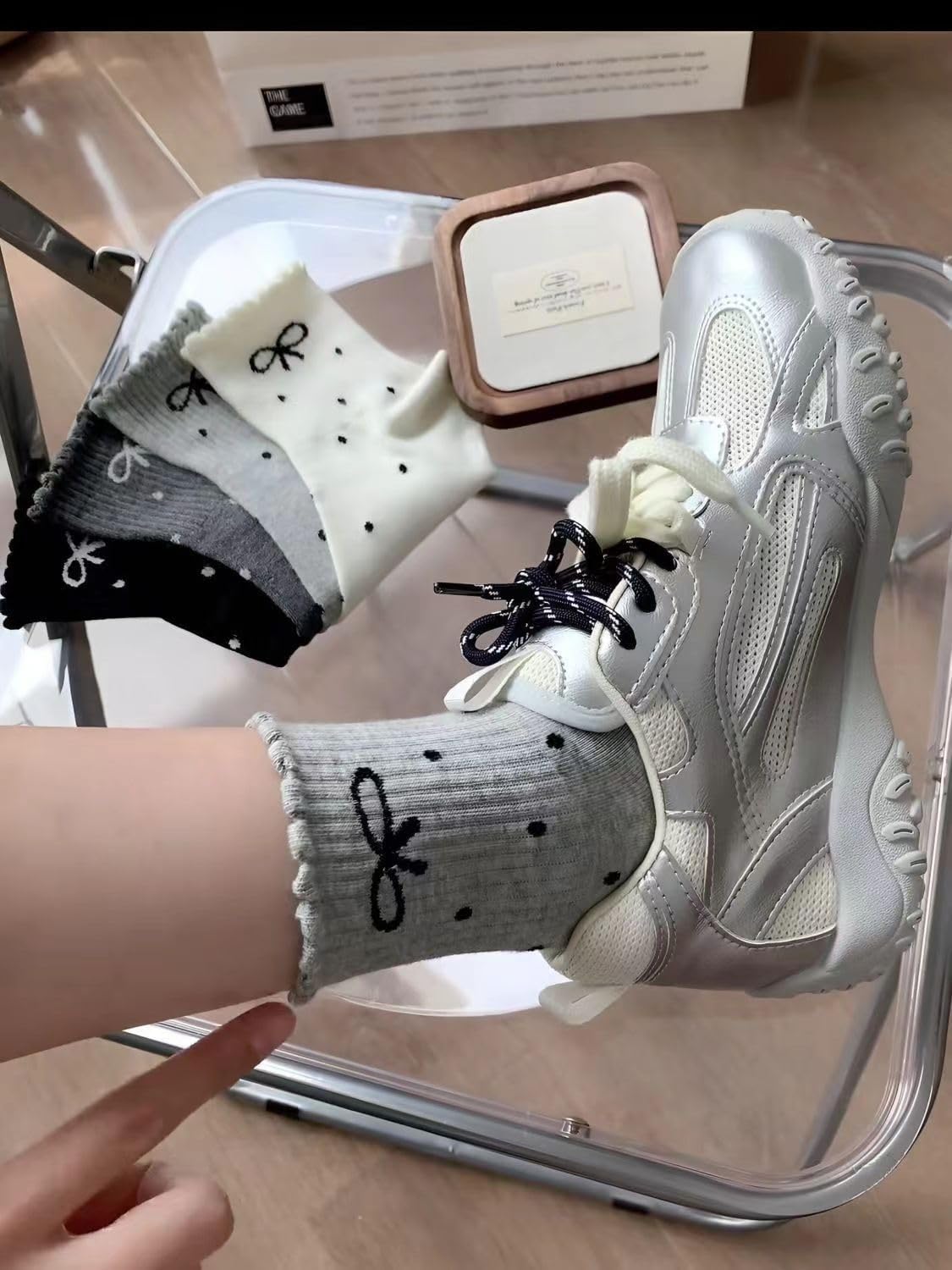 Women's Cute Lace Trim Bow Socks, Casual Athletic Ruffle Frilly Cotton Calf Socks for Women Ladies - Image 2