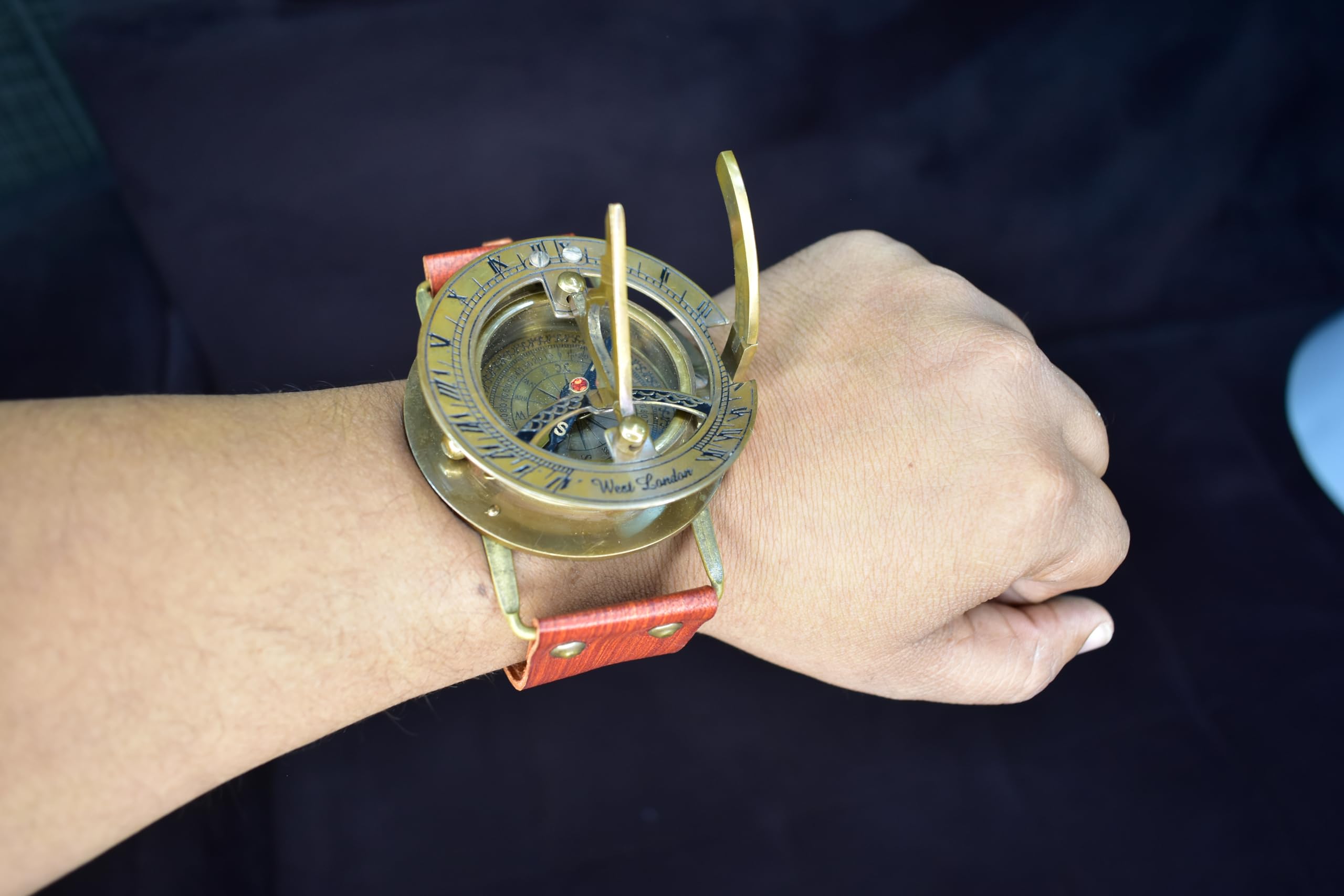Brass Steampunk Wrist Compass Sundial-picture-37