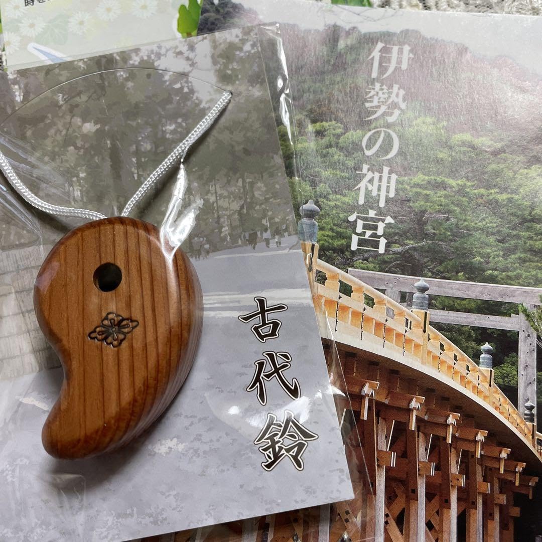 伊勢神宮・杉の木製銘々皿 伊勢神宮・杉の木製銘々皿 - メルカリ