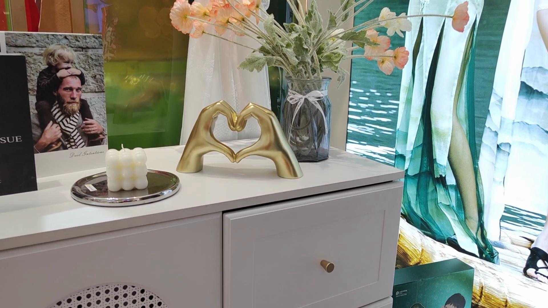 taylor swift dresser Watch taylor swift merch heart hands sculpture home decor accents on Amazon  Live