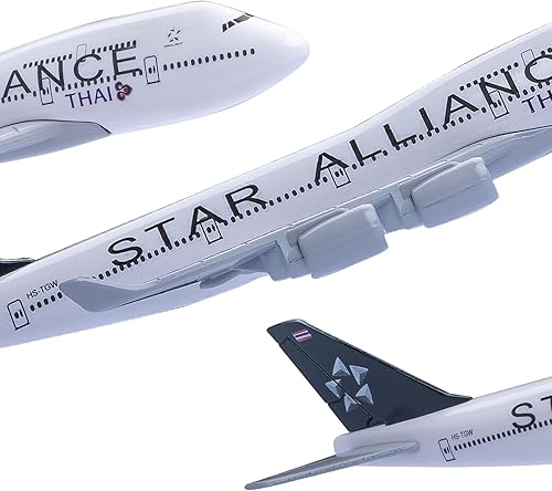 Miniatura 4 de Modelo Plano Escala 1400 Modelo Star Alliance 747 Modelo Avión Diecast Aviones Modelo de Avión de Metal para Regalo