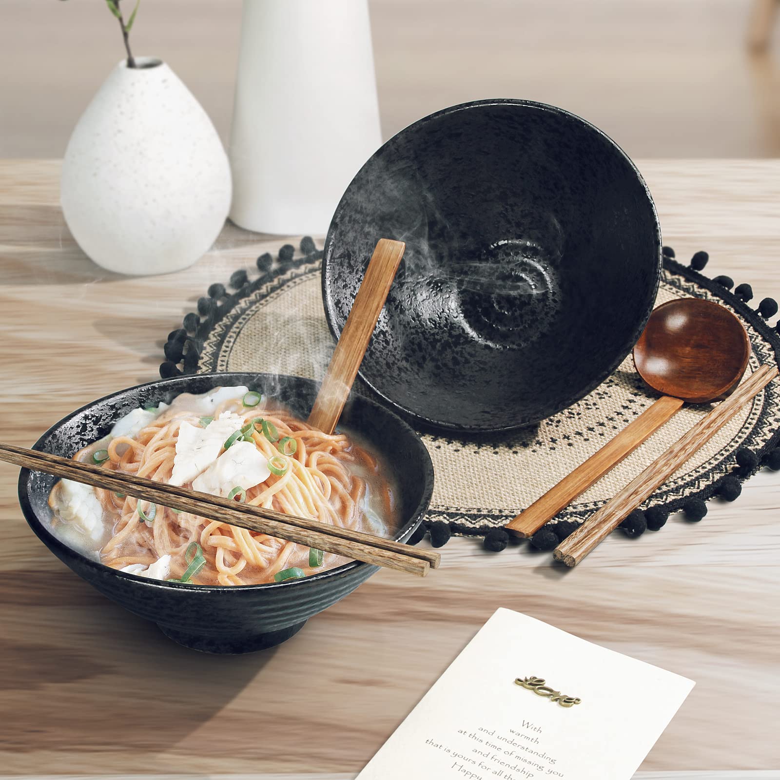 2 Juegos (6 Piezas) de Tazón de Sopa de Ramen Japonés de Porcelana, Grandes Ensaladera de con Cuchara y Palillos, Apto para Lavavajillas y Microondas para Fideos Asiáticos, Negro (24cm)
