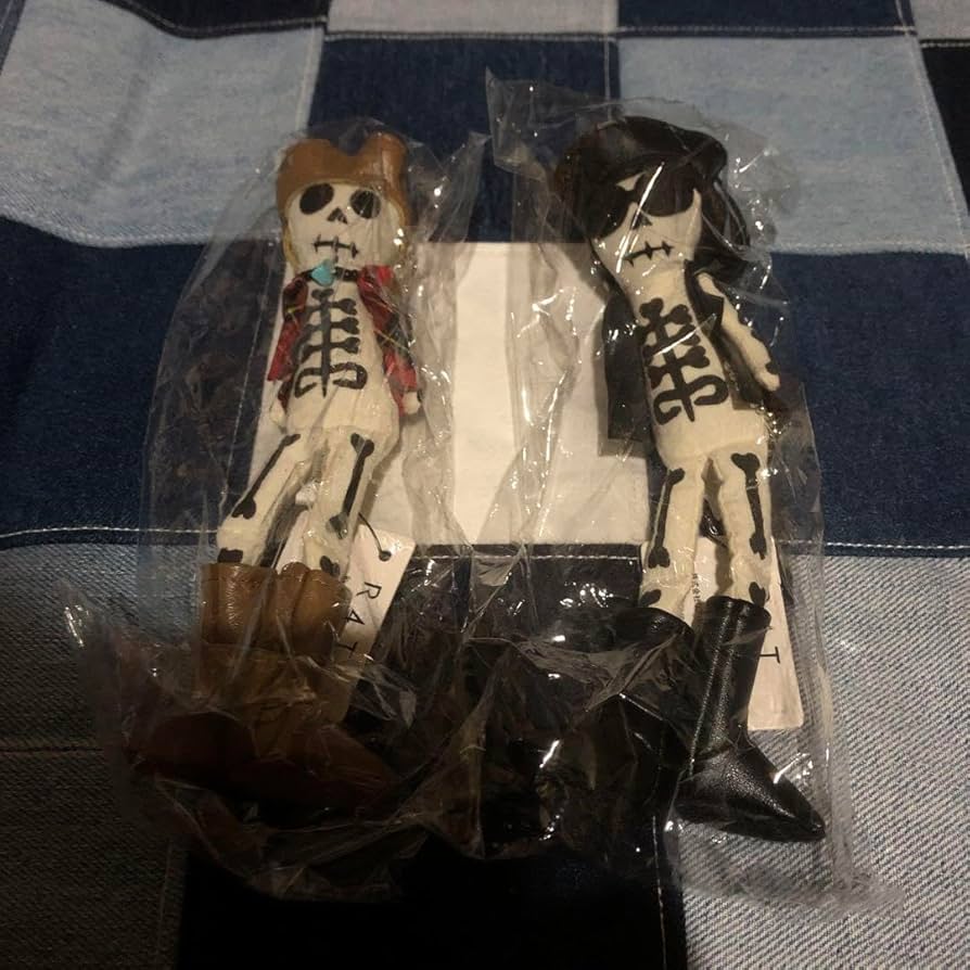 B'z 30th グッズ　スカル人形　ペア Amazon | B'z 30th グッズ スカル人形 ペア | 人形・ドール