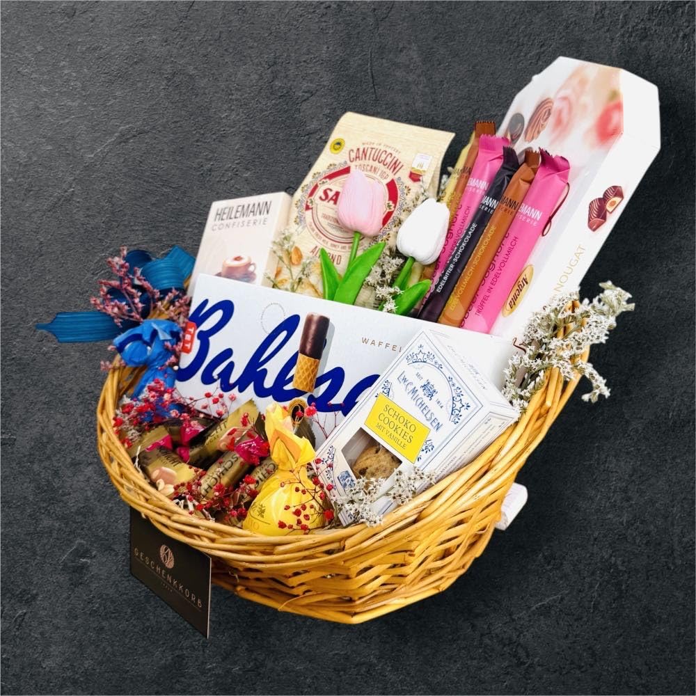 Büro-Naschkorb für 6 Personen | Stilvoll dekorierter Korb mit beliebten Snacks fürs Büro | Perfekt für Team-Meetings und Genussmomente zwischendurch