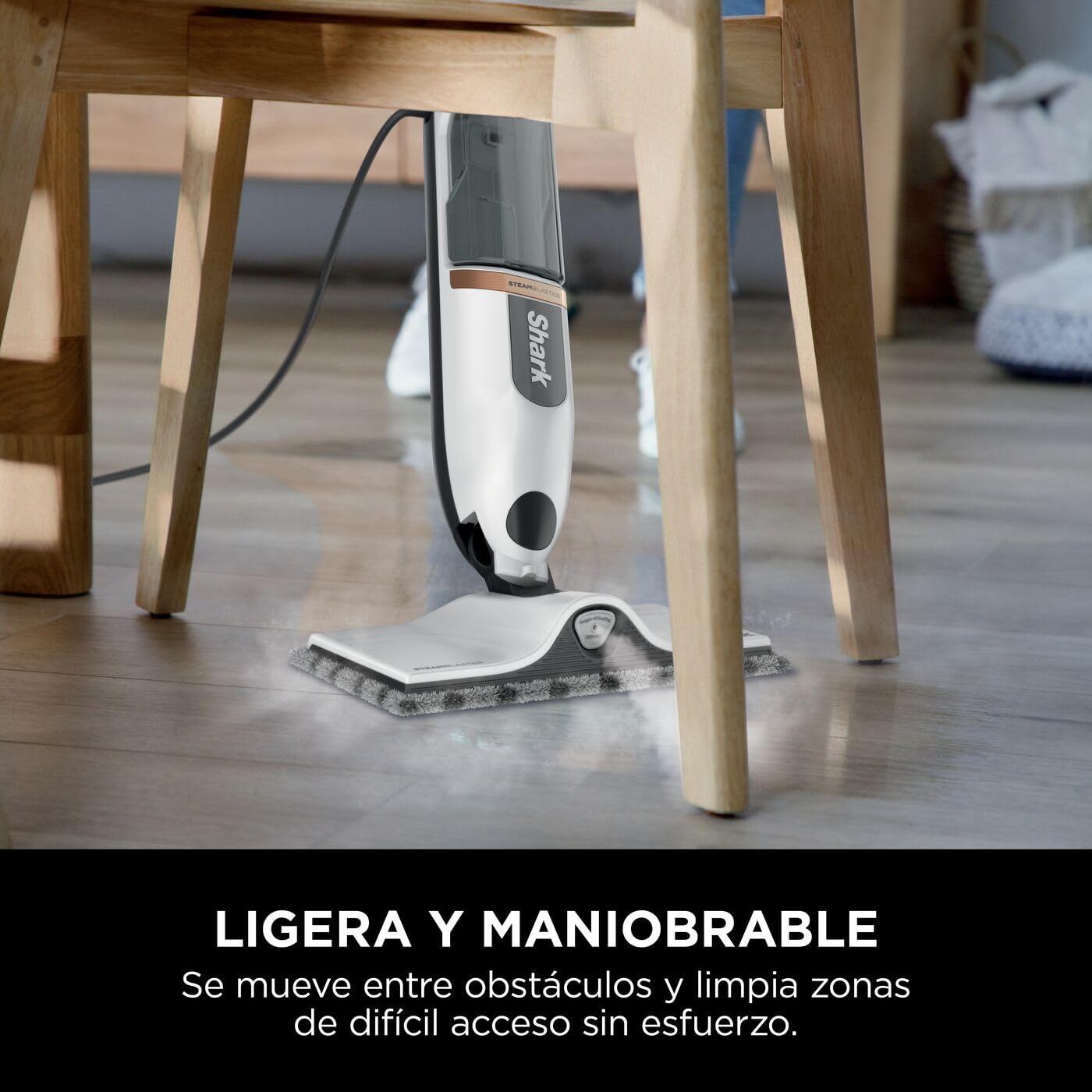 Shark SteamSpot con Steam Blaster para Suelos Duros, mopa de Vapor Ligera sin sustancias químicas, depósito de Agua extraíble, 2 bayetas atrapasuciedad Dirt Grip Lavables, Blanco y Cobre S2001EU