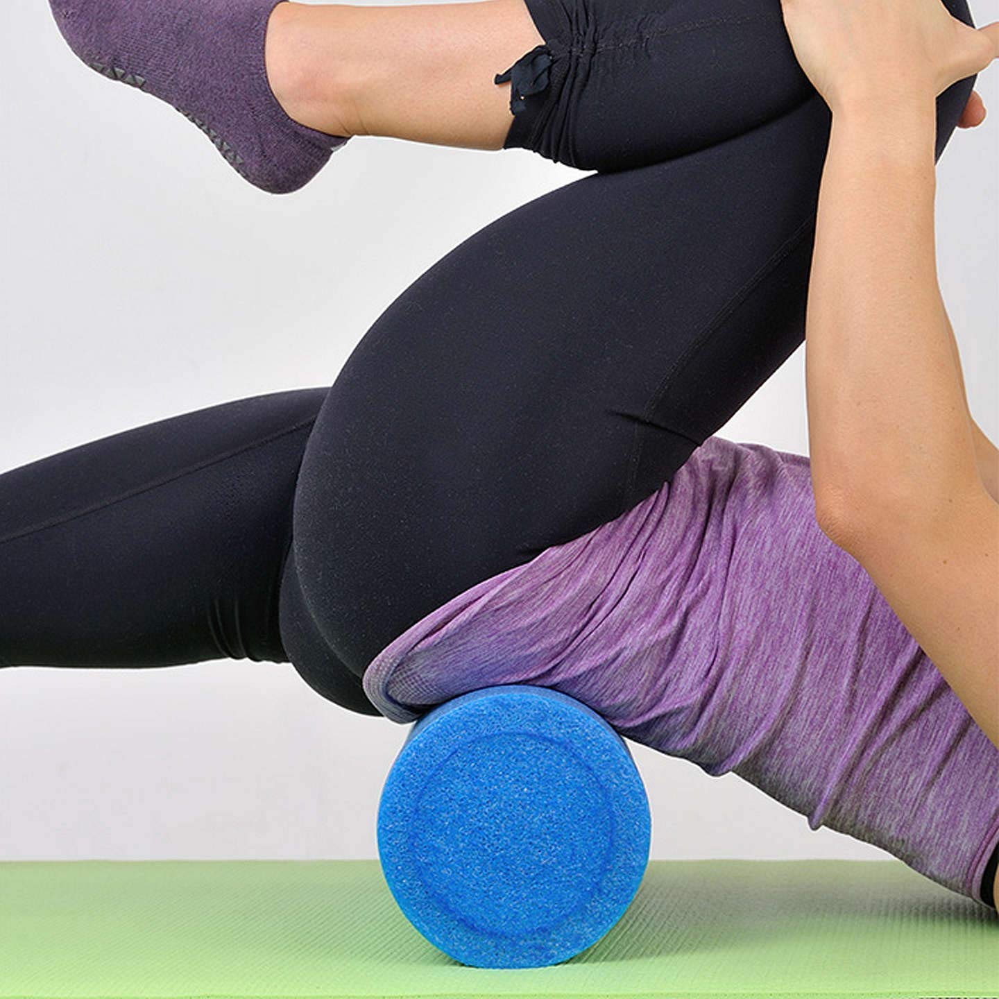 Inditradition High-Density Round Form Roller | for Massage, Stretching, Fitness, Yoga and Pilates (Blue) - 24 Inches (60 CM) 4