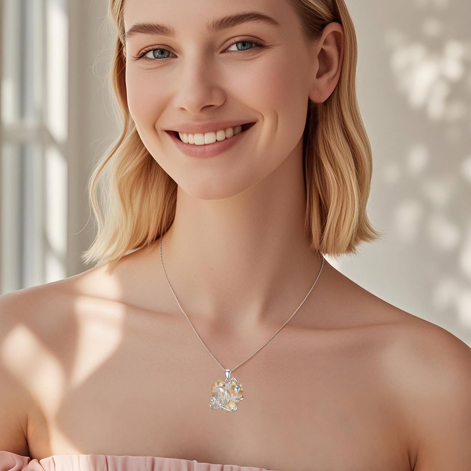 TOUPOP Regalo per infermiera da donna, in argento, stetoscopio a forma di cuore, granato, regalo per studentessa, infermiera, laurea, compleanno, festa della mamma, regalo di Natale, Argento sterling
