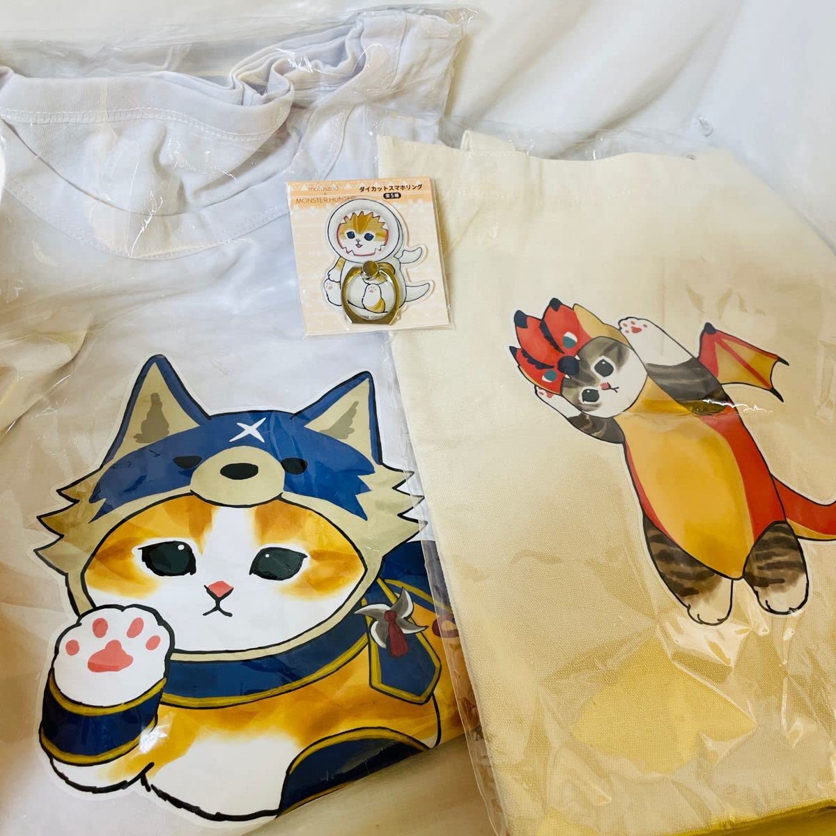 mofusand - モンスターハンター mofusand Tシャツ トートバッグ スマホリング mofusand - モンスターハンター mofusand Tシャツ トートバッグ