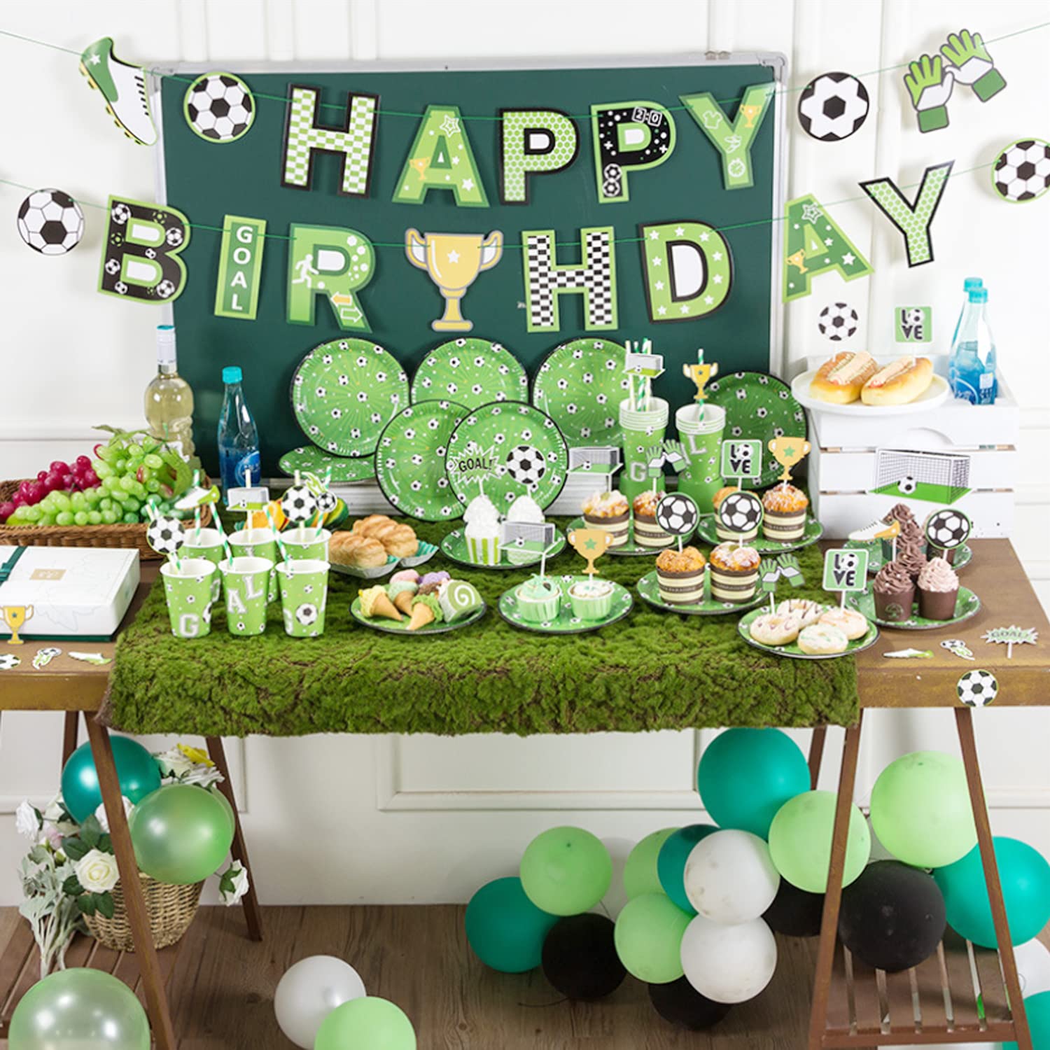 Set Decorazioni Compleanno A Tema Calcio - 86 Pezzi Per Feste Con Stoviglie E Banner - Foto 3