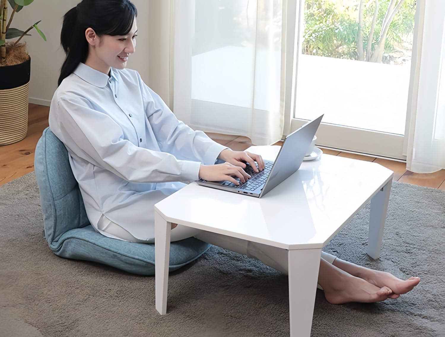 Amazon｜幾何学デザインがおしゃれなコンパクト座椅子 座椅子 一人用