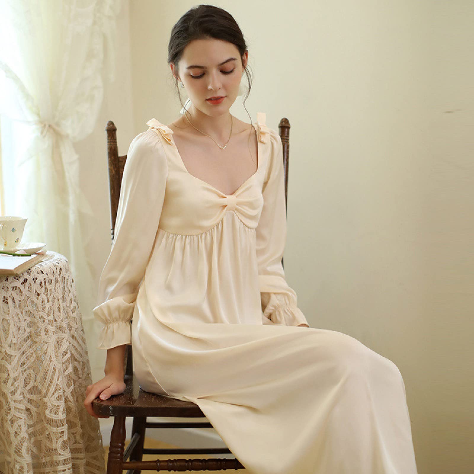 OFFSUM Camisón De Pijama De Mujer - Camisón De Seda Elegante con Cuello En V para Primavera Y Otoño Camisón Vintage De Princesa con Lazo Dulce Ropa De Salón De Talla Grande