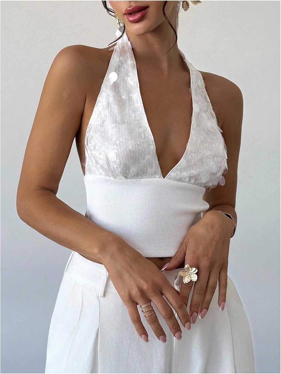 SweatyRocks Women's Sequin V Neck Halter Crop Tops Sexy Glitter Low Cut Going Out Top - Image 3