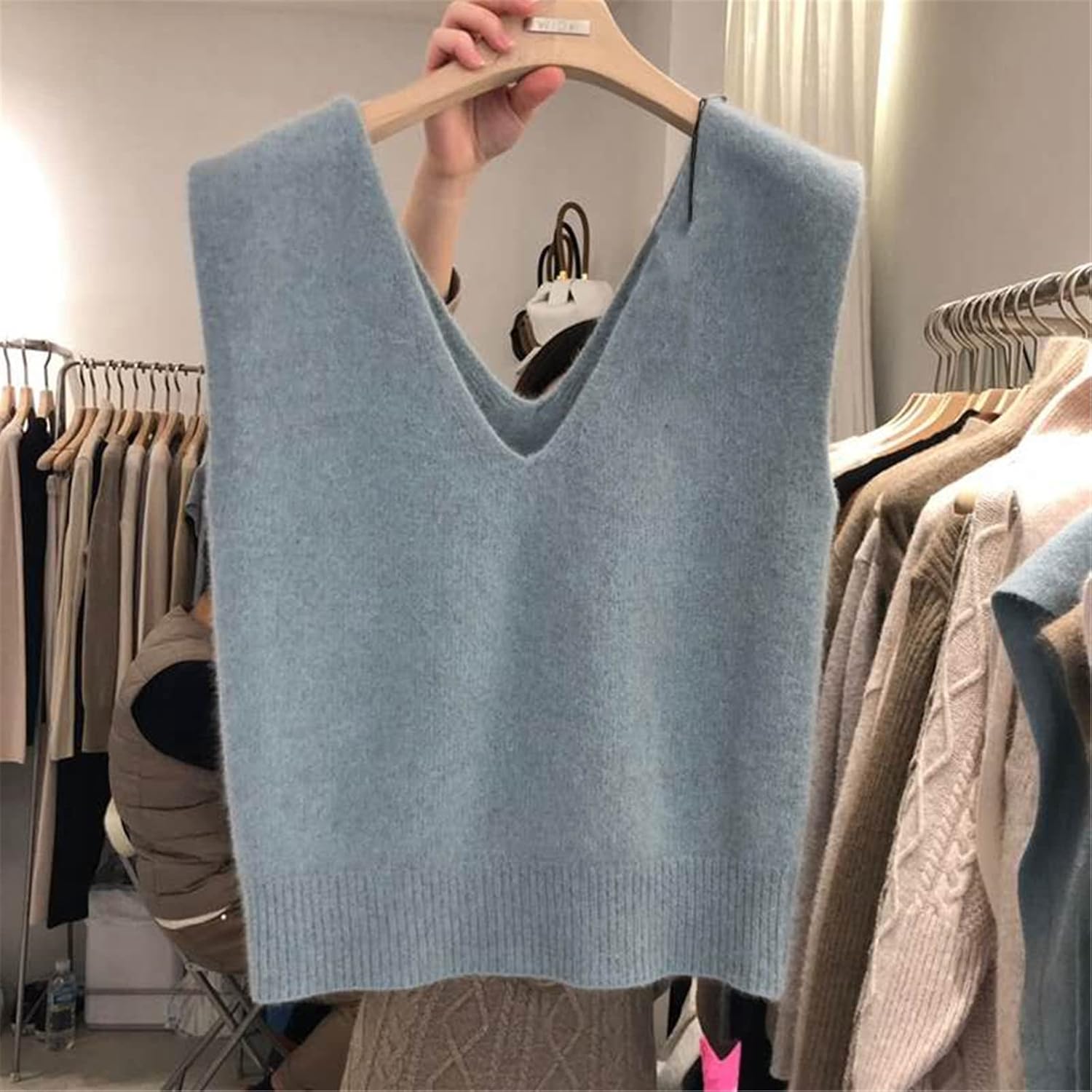 Fashion Vest Ladies Knitted Autumn And Winter Cashmere Sweater Sleeveless V-Neck Pullover Vest Loose Top