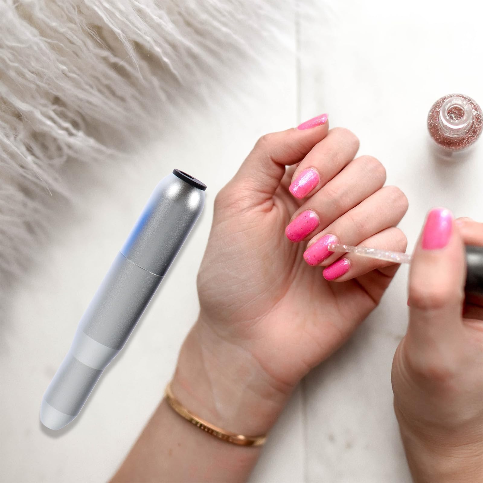 Macchina Unghie Professionale in Lega di Alluminio Argento, Leggera e Stabile, per Uso Domestico con Accessori Inclusi per Manicure e Pedicure