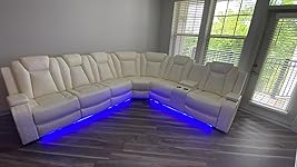 Review Image by Daimy tejeda Daimy tejeda