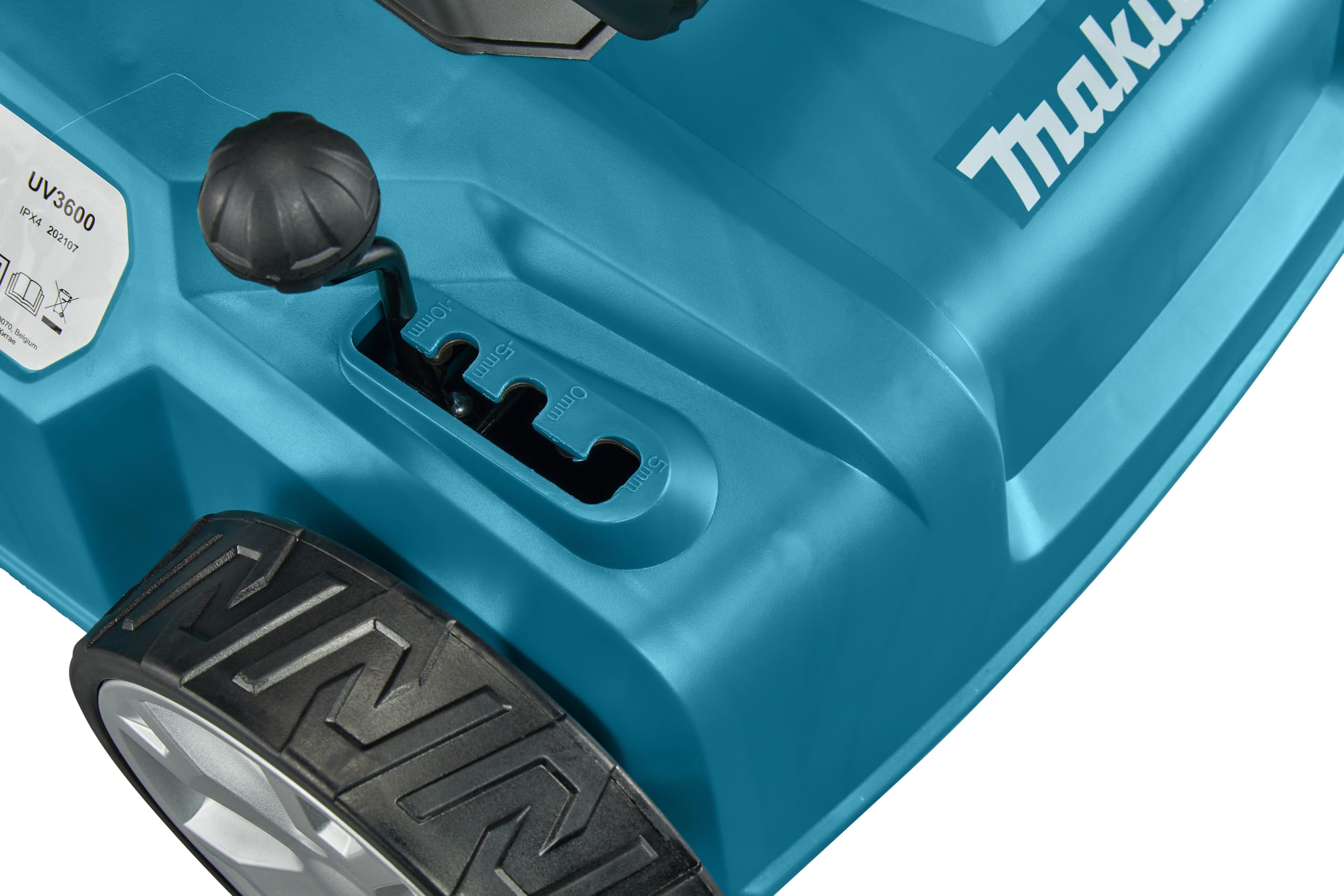 Aparoli UV3600 Scarificateur Makita 1800 W