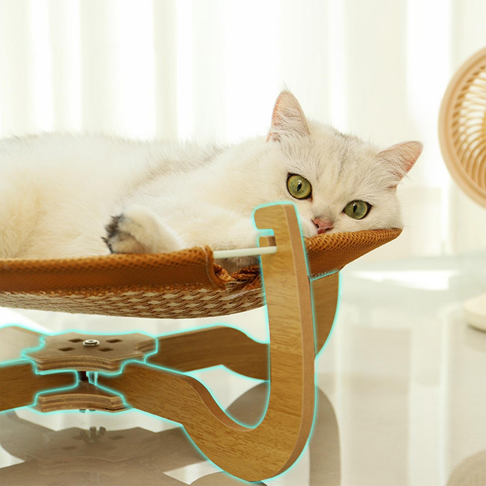 Cama de Ratán Transpirable y Súper Fresca para Gatos y Mascotas - Elevada, Resistente a los Arañazos, con Base de Madera