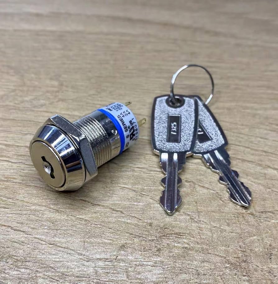 ハッチ！！ 1Pcs New E158071 for JD S Series PAT Three-Position 4 pins