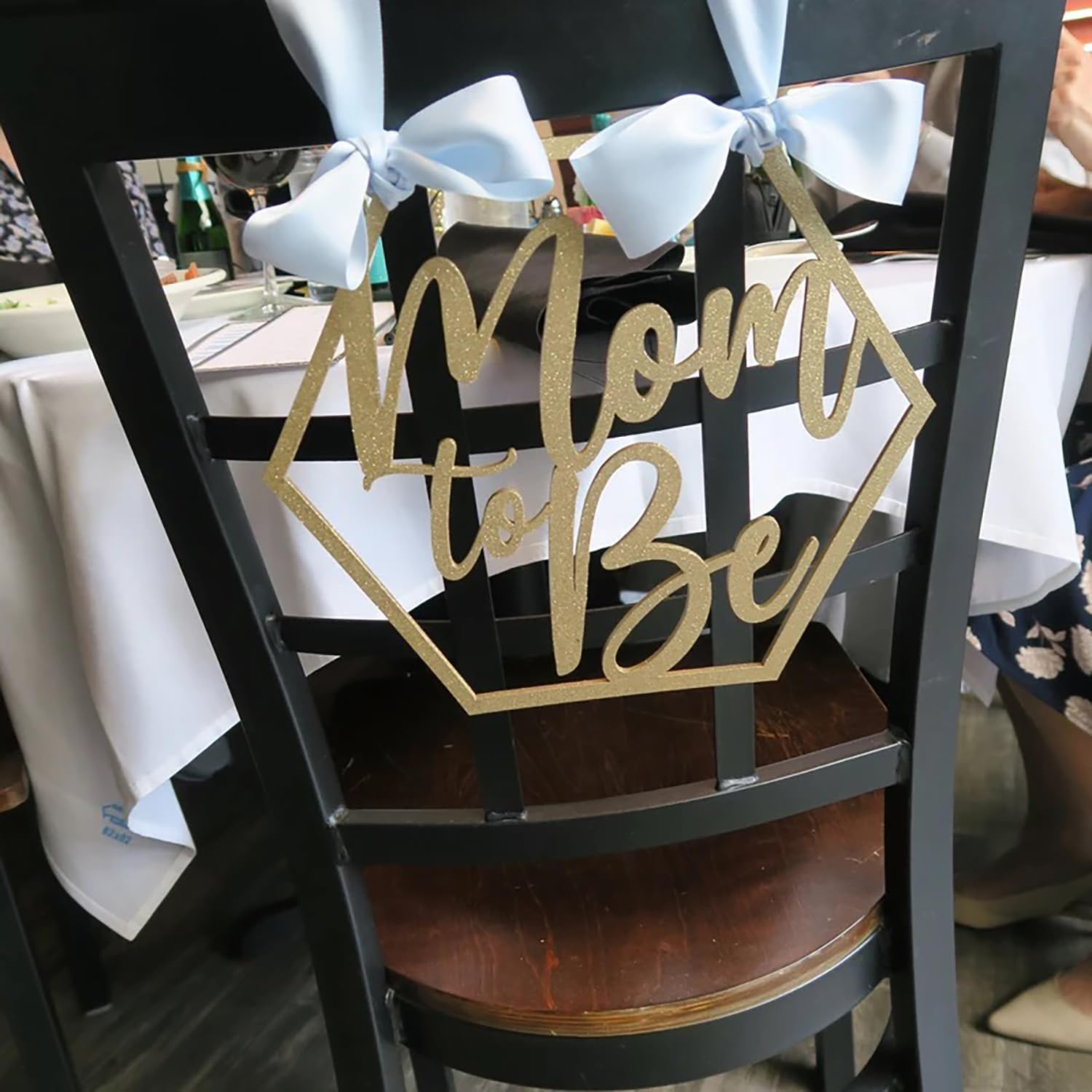 2PCS Mom to Be Chair Sign,Dad to Be Decorations For Chair,Baby Shower Chair Sign for New Mom Dad Baby Shower Party Gender Reveal Supplies Decorations
