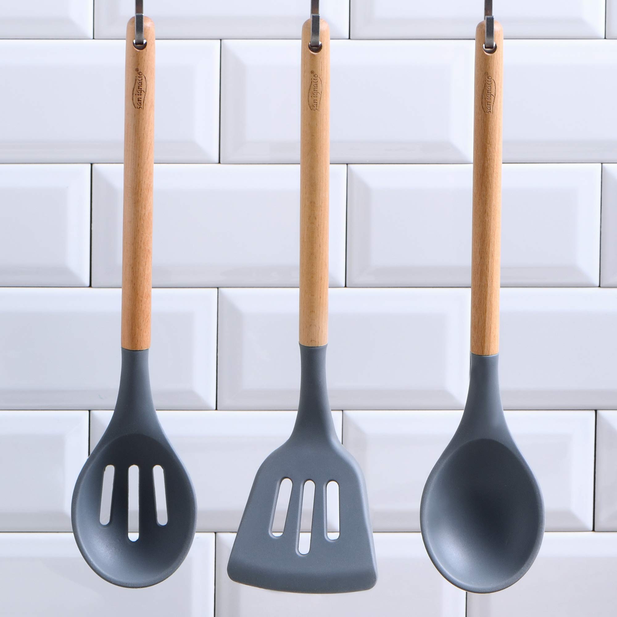 San Ignacio Set 3 Utensili In Legno Di Acacia - Mestolo, Cucchiaio E Risiera Scanalata