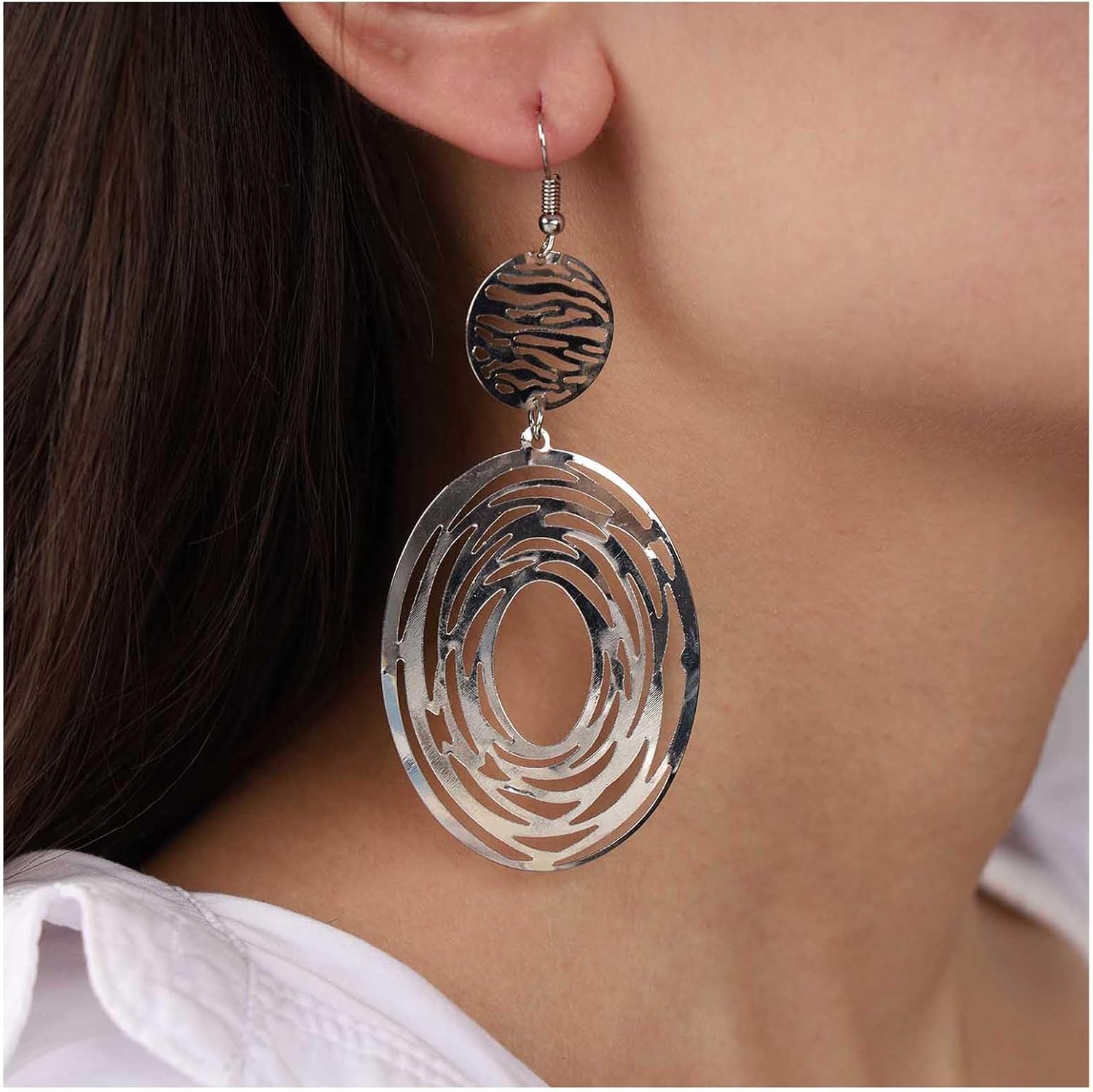 Andelaisi Boho Filigree Oval Earrings Vintage Oval Shape Dangle Earrings Gold Cut Out Oval Hook Earrings Super Lightweight Chandelier Earrings Jewelry for Women and Girls - Image 2