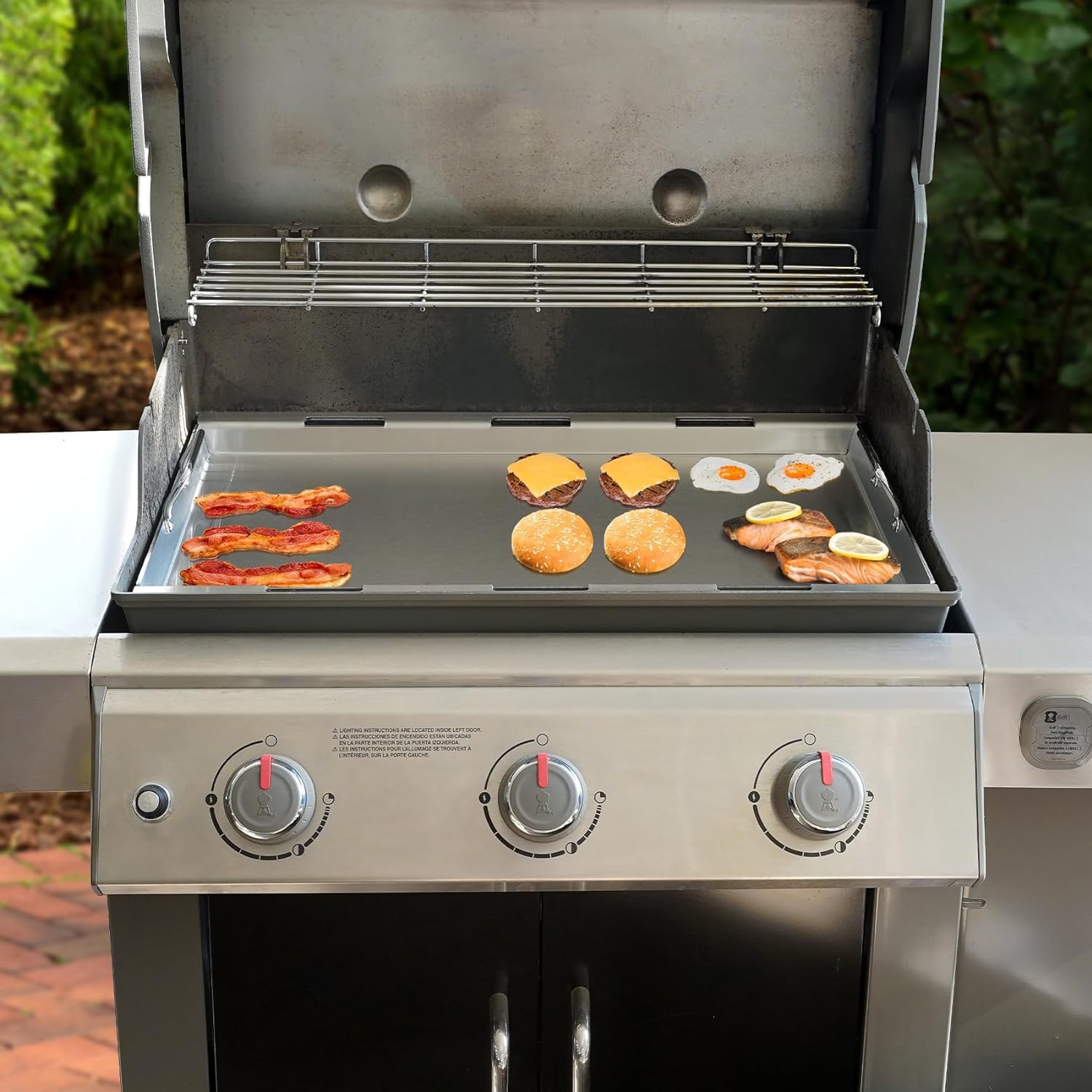 onlyfire Flat Top Piastra per Barbecue in Acciaio Inossidabile per Griglie a Gas Weber Genesis II & II LX 300 Series, Plancha con Sistema di Grasso e Maniglia Staccabile, 66 × 47 × 3,8 cm