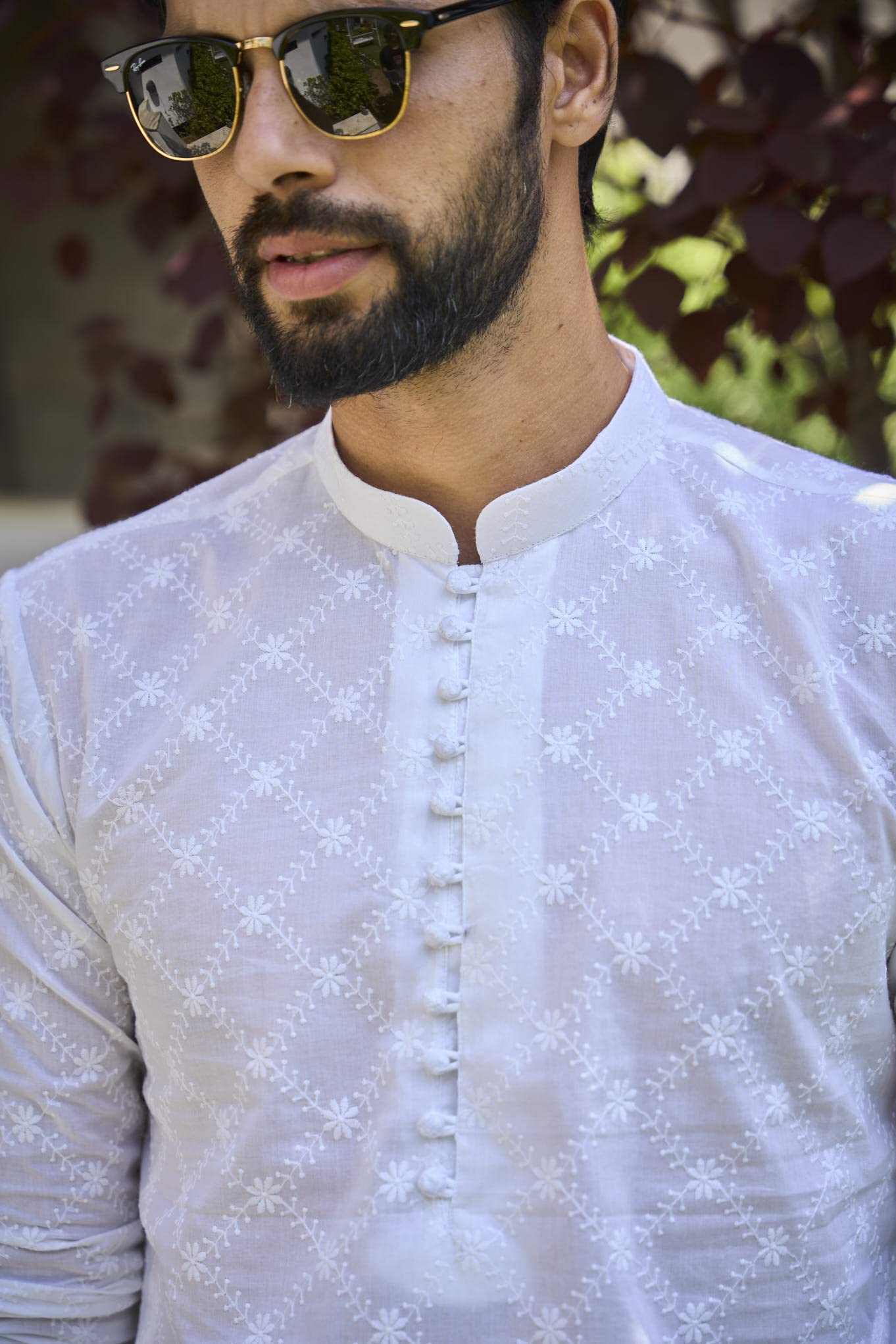 See Designs Men White Chikankari Embroidered Straight Kurta With White Salwar_Sdmkt109403M