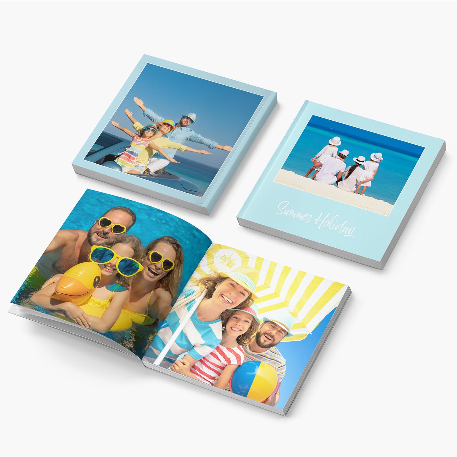 Fotolibro personalizzabile online 26 pagine quadrato, Copertina Morbida - Crea Fotolibri stampati con Foto del Battesimo, Vacanze, Natale e Compleanni