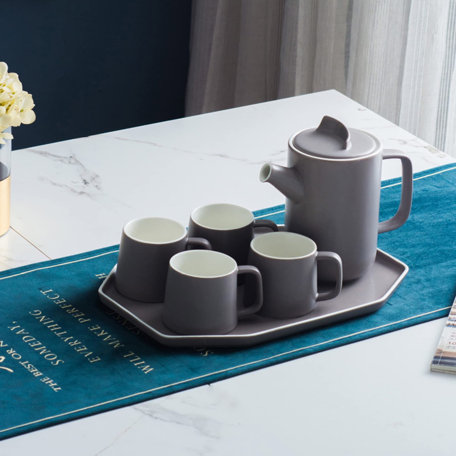 Zestawy użytkowe podwieczorek dla dorosłych Porcelanowa kawa i herbata Zestawy upominkowe Ceramiczny serwis herbaciany Kubek kawy Zestaw herbaciany z czajnikiem 4 filiżanki Taca do serwowania Ślubny