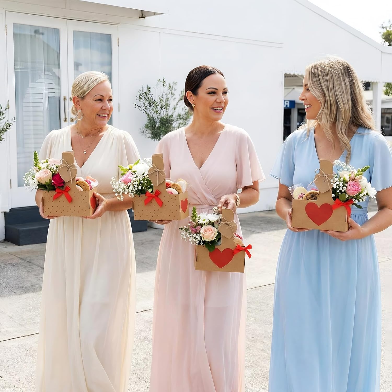 Tinlade 2 Cup Heart Disposable Drink Carrier with Handle Mother's Day Cup Holders Carrier Heart Wrap for Mother Day's Wedding Gift Drinks Coffee Food Delivery(24 Pack,Natural) - Image 3