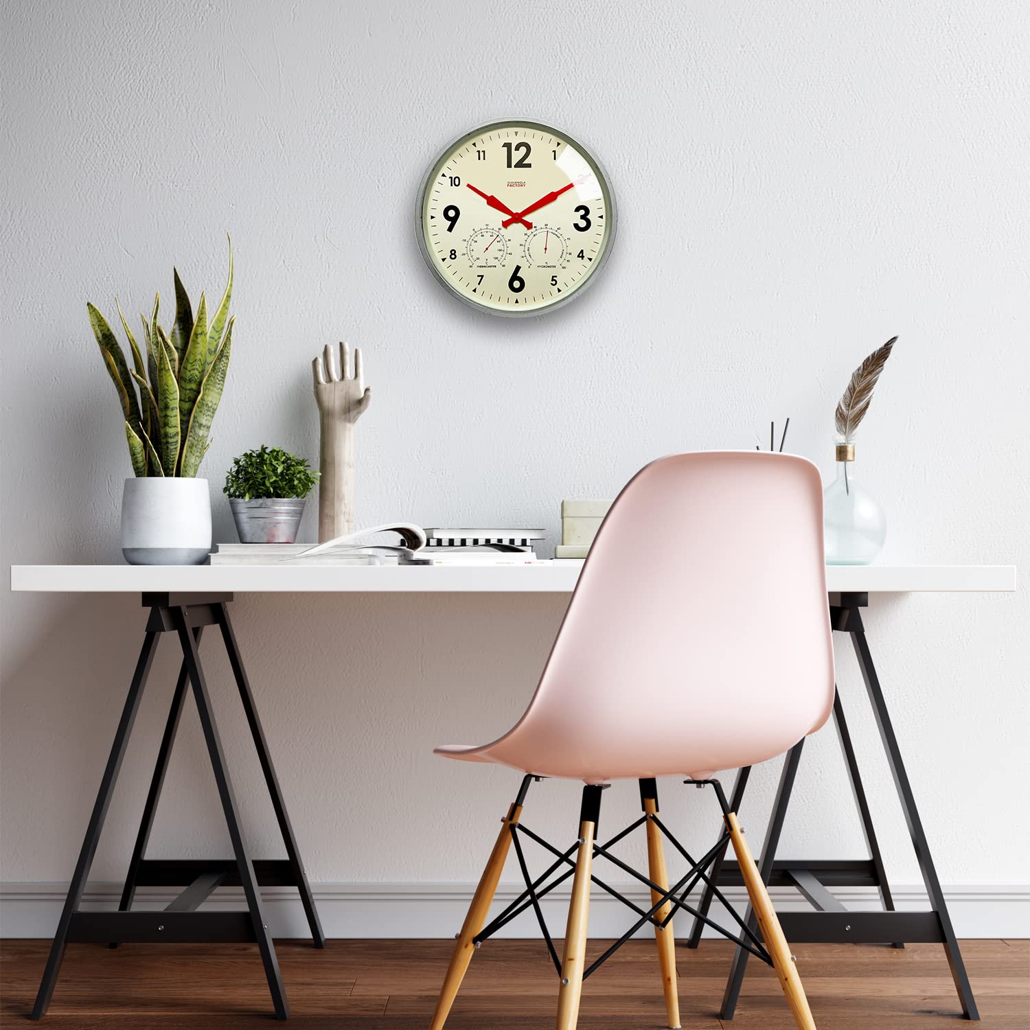 Cloudnola Horloge Murale en métal étanche avec thermomètre et hygromètre, Gris Zinc, 45,7 cm, silencieuse, sans tic-tac, Fonctionne à Piles