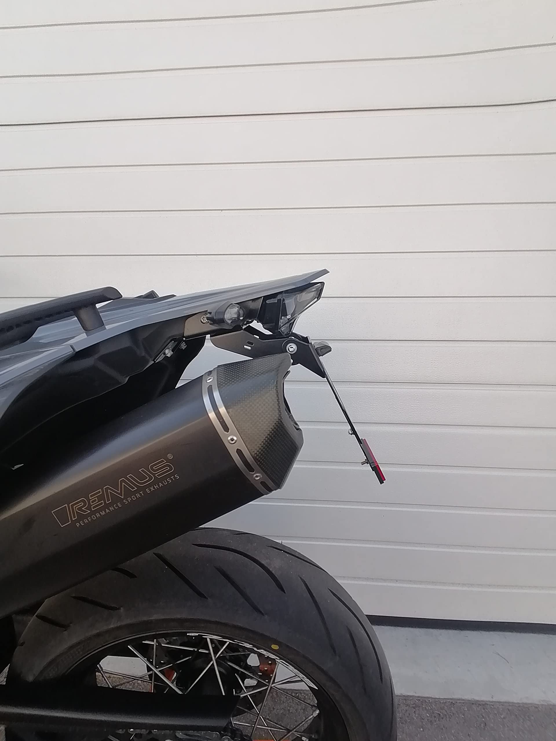Kennzeichenhalter GroFaTec EVO Set für KTM 690 SMC R 19-26 Kennzeichenträger SMC-R Enduro Supermoto Nummernschild kurzes Heck Heckumbau smcr 690