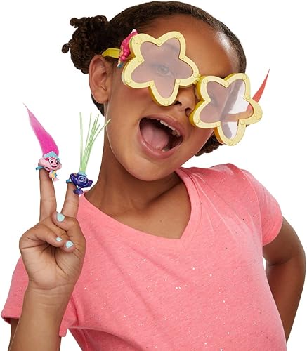 Miniatura 7 de DREAMWORKS TROLLS World Tour Tiny Dancers Series 1 Figuras coleccionables de juguete, 1 de 12 personajes diferentes, con anillo o pasador