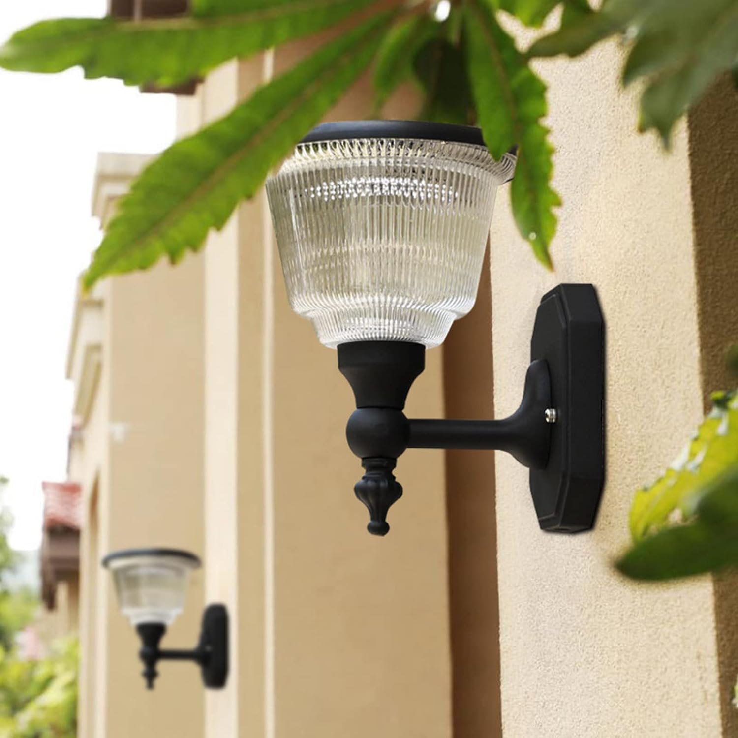 Lamp Solar Wall Lights Outdoor 2 Pack, Waterproof Black Finish Anti-Rust Wall Mount Light, Solar LED Light Decorative Lamps for Deck Step Fence Post Pathway and Garden Lighting,E(E)