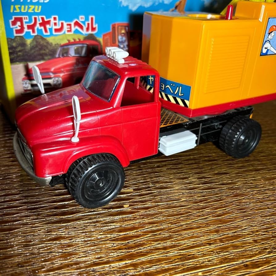 トヨタ　ボンネットトラック　日本製　ブリキ　おもちゃ　1/18スケール以上 トヨタ ボンネットトラック 日本製 ブリキ おもちゃ 1/18