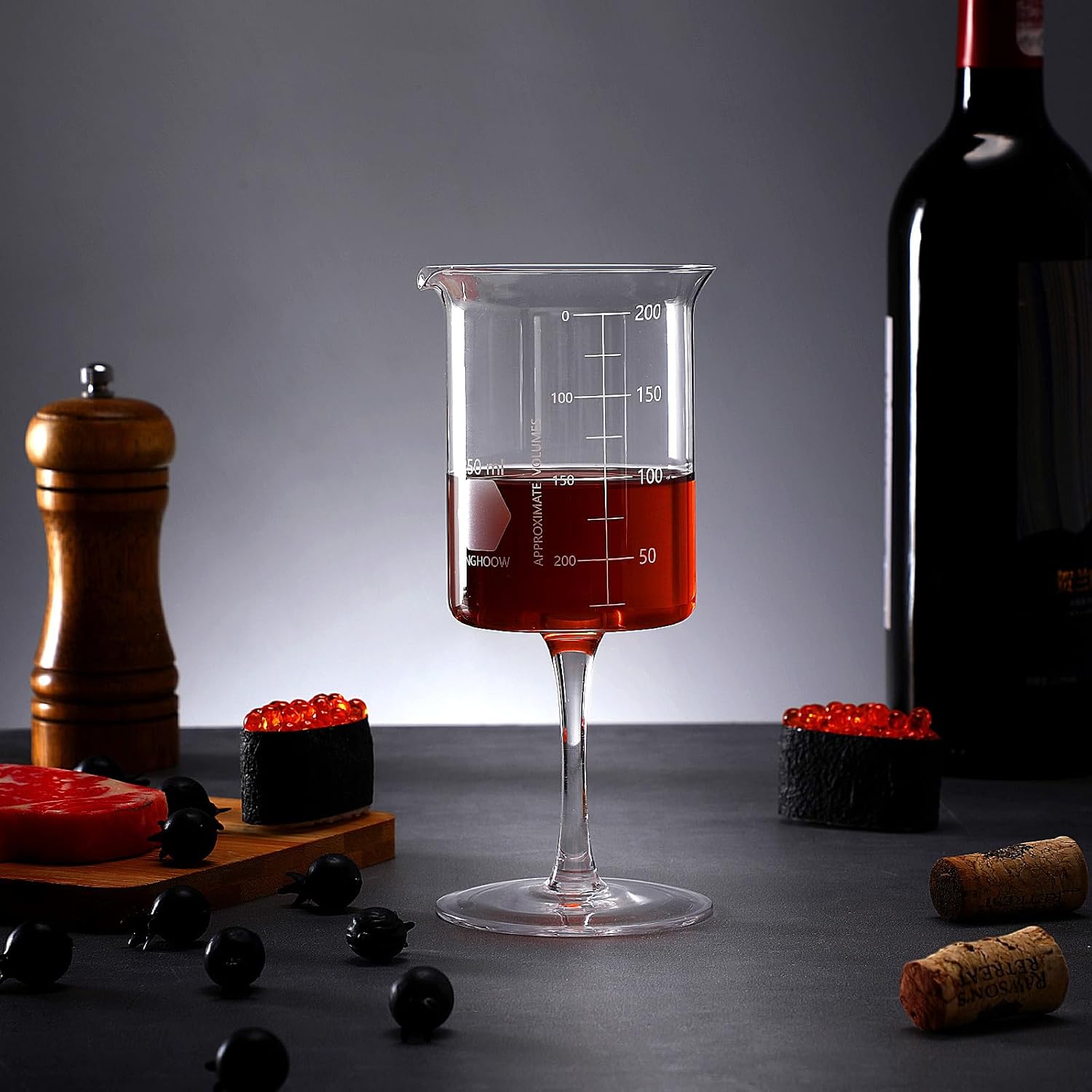 1 Pcs Laboratory Beaker Wine Glasses, 8.5 oz Chemistry Glasses Thick Glass for Wine Borosilicate Glass with Graduated Chemistry Glassware Science Christmas Gift