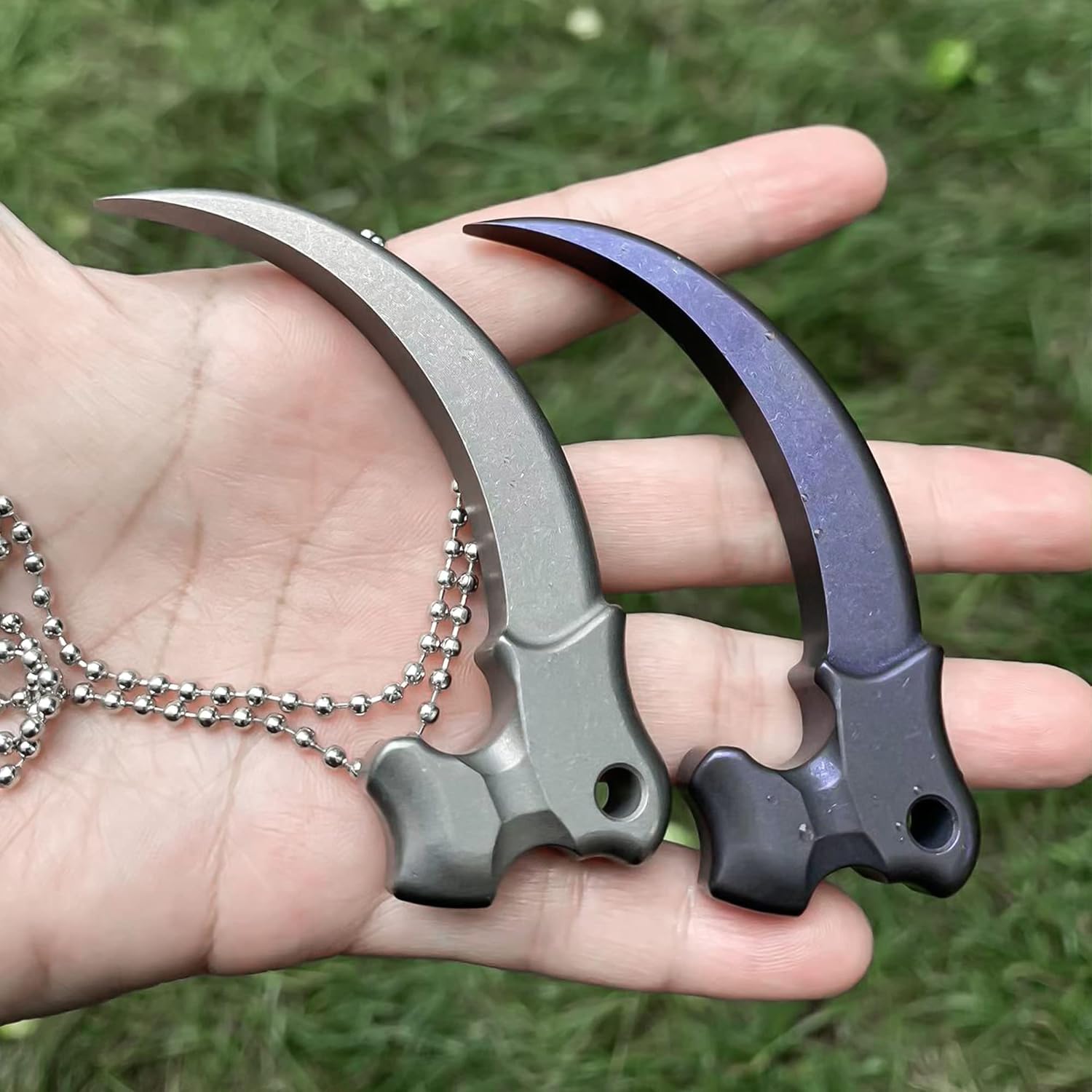 Titanium Multi-tool Eagle Claw Tactical Gear KeyChain EDC Carabiner Suitable for Outdoor/Camping/Fishing/Hiking(Bigger) (Grey)