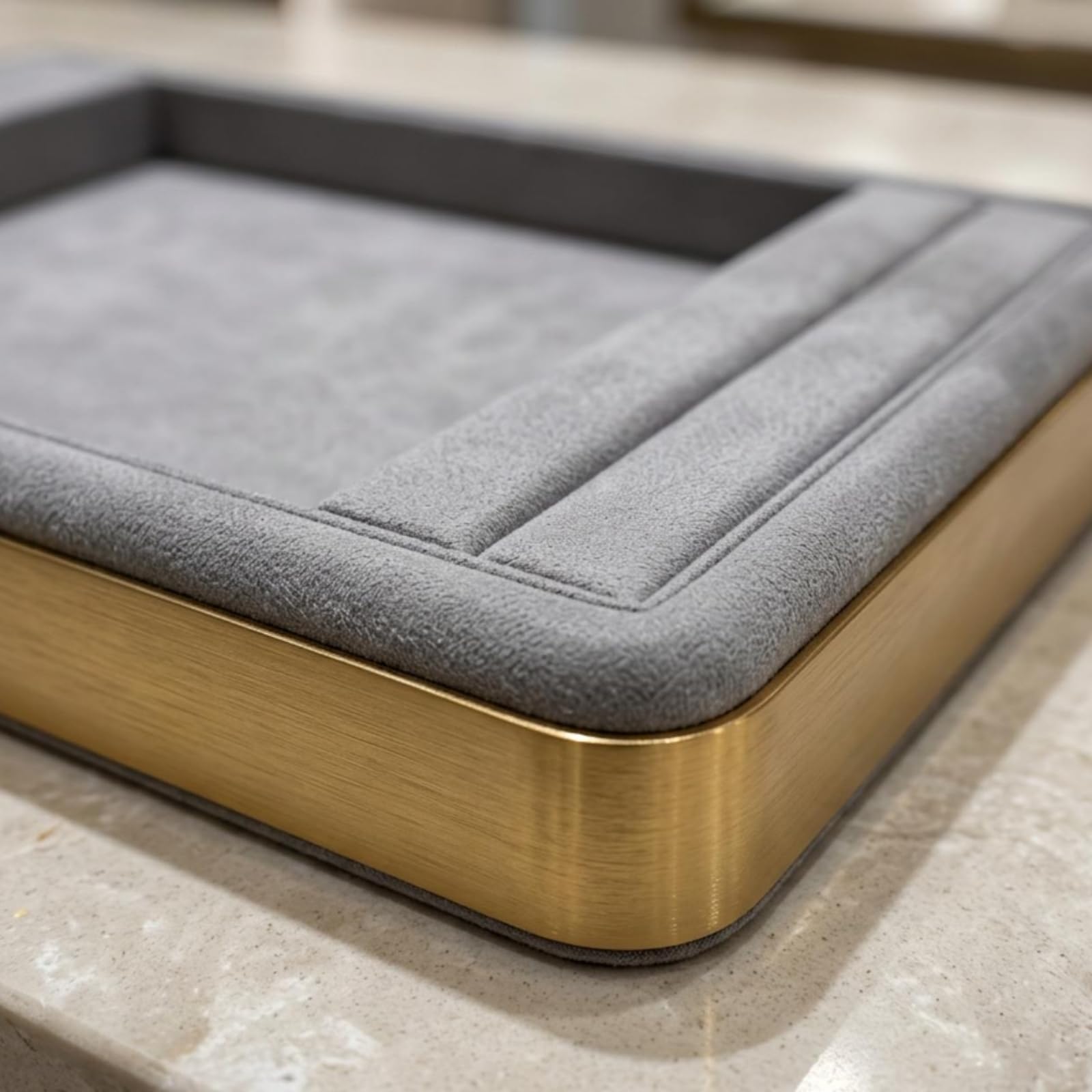 Plateau à Bijoux avec Cadre Doré Élégant, style to 1