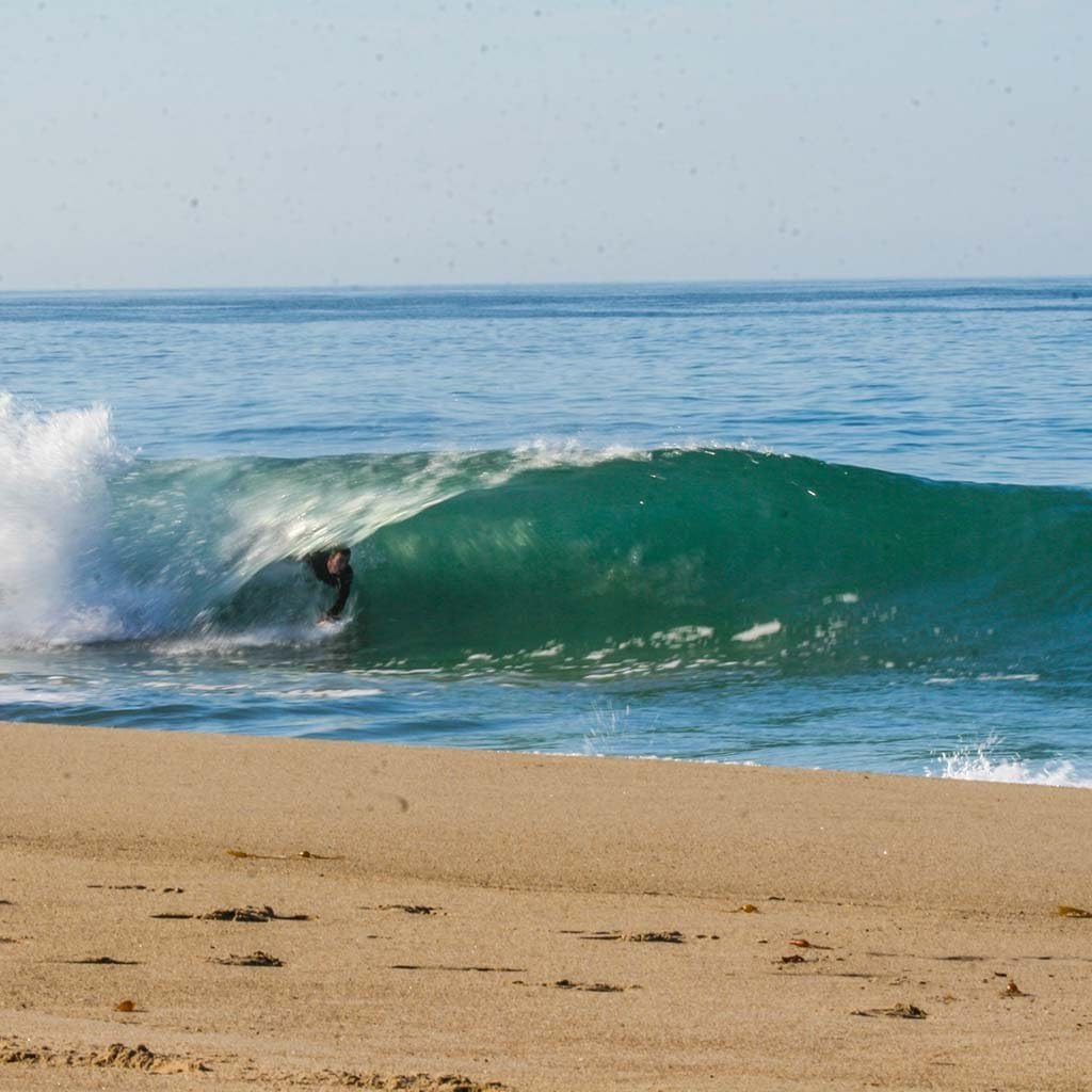 SLYDE Hipster Wedge Body Surfing handboard/Handplane with Embedded Camera Attachment, Leash Plug and Adjustable handstrap (Blue,Green,red) : Sports & Outdoors