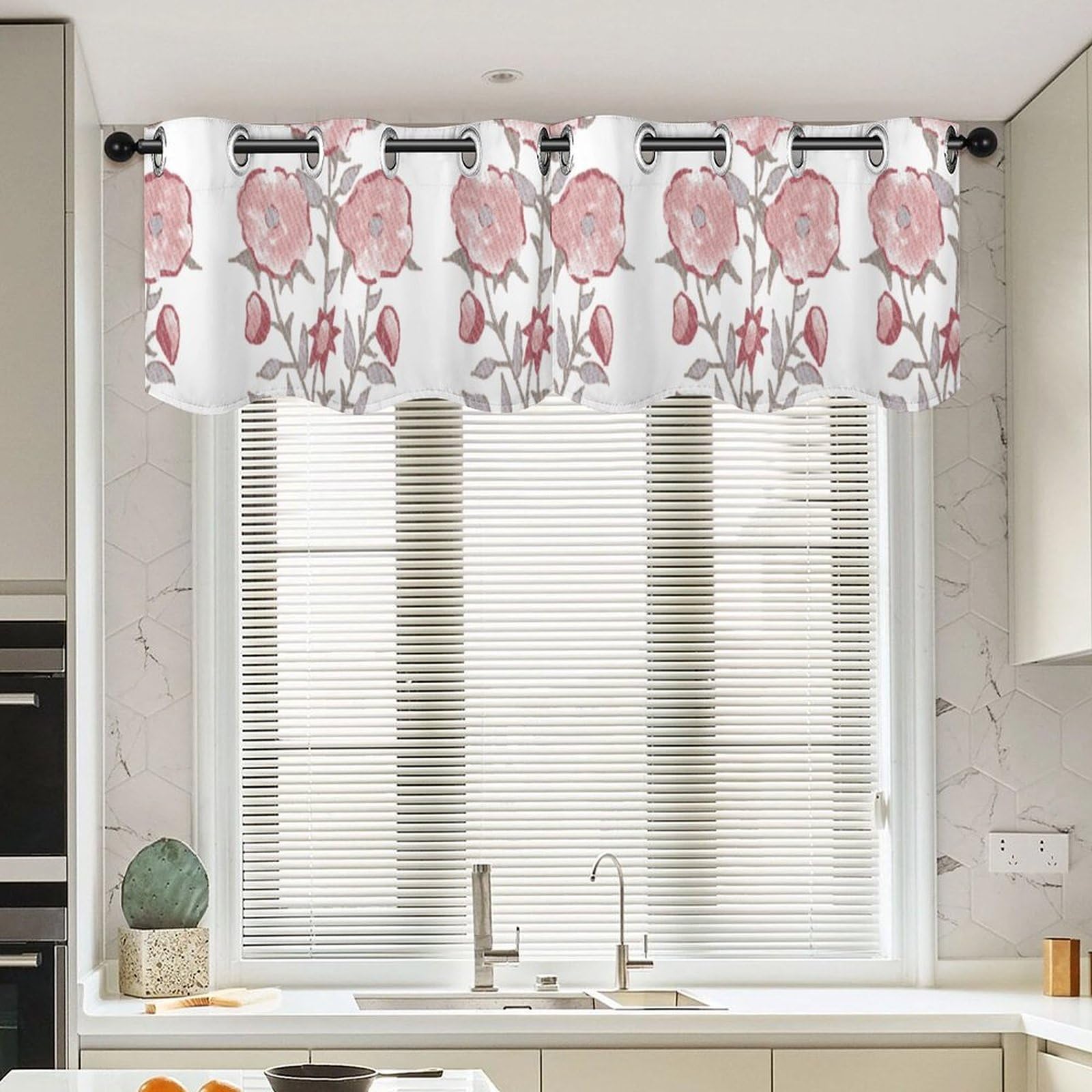 Rideau à fleurs roses style asiatique pour masquer le vis-à-vis de cuisine 132x45cm