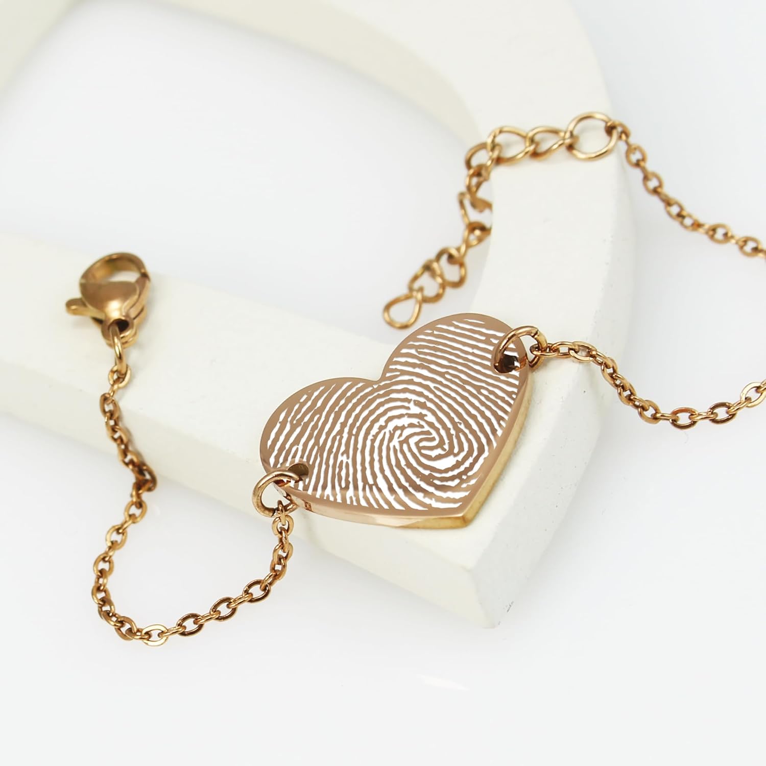AnnBijoux Personalized Engraved Fingerprint Heart Bracelet Stainless Steel Linked Chain Jewelry Memorized Motivate Charm Name Message Bracelet