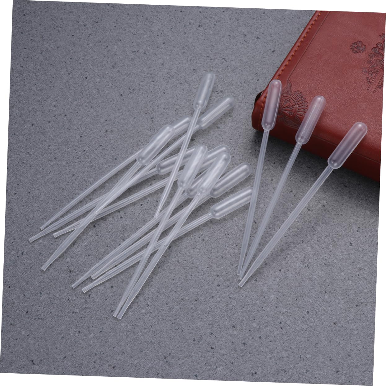 500pcs Large Pipette Droppers 0.5ml Plastic Graduated Straws for Essential Oils Liquid Transfer Pipettes