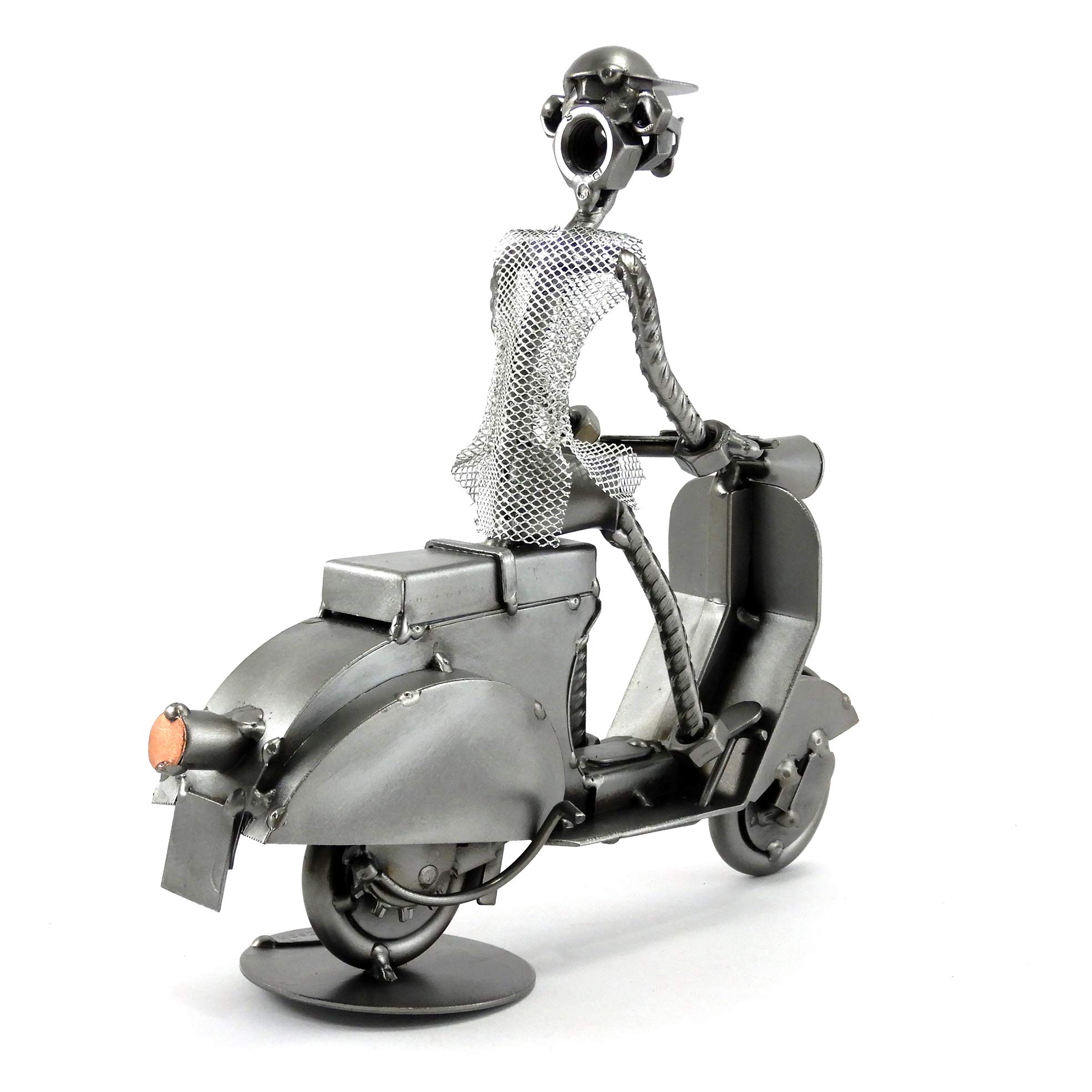 VESPA CON PERSONAGGIO IN METALLO CON VITI BULLONI CHIODI DI METAL IDEA - IDEA REGALO ORIGINALE - 100% ARTIGIANALE - MADE IN ITALY - PERSONALIZZABILE
