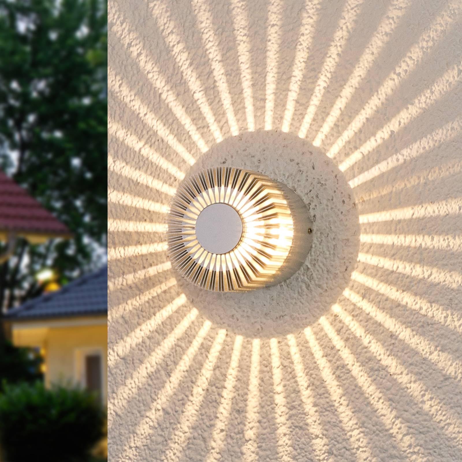 Lucande LED Wandleuchte außen Lennias (spritzwassergeschützt (Modern) in Alu aus Aluminium (1 flammig,) - Außenwandleuchten Wandlampe Led Außenlampe Outdoor für Außenwand/Hauswand