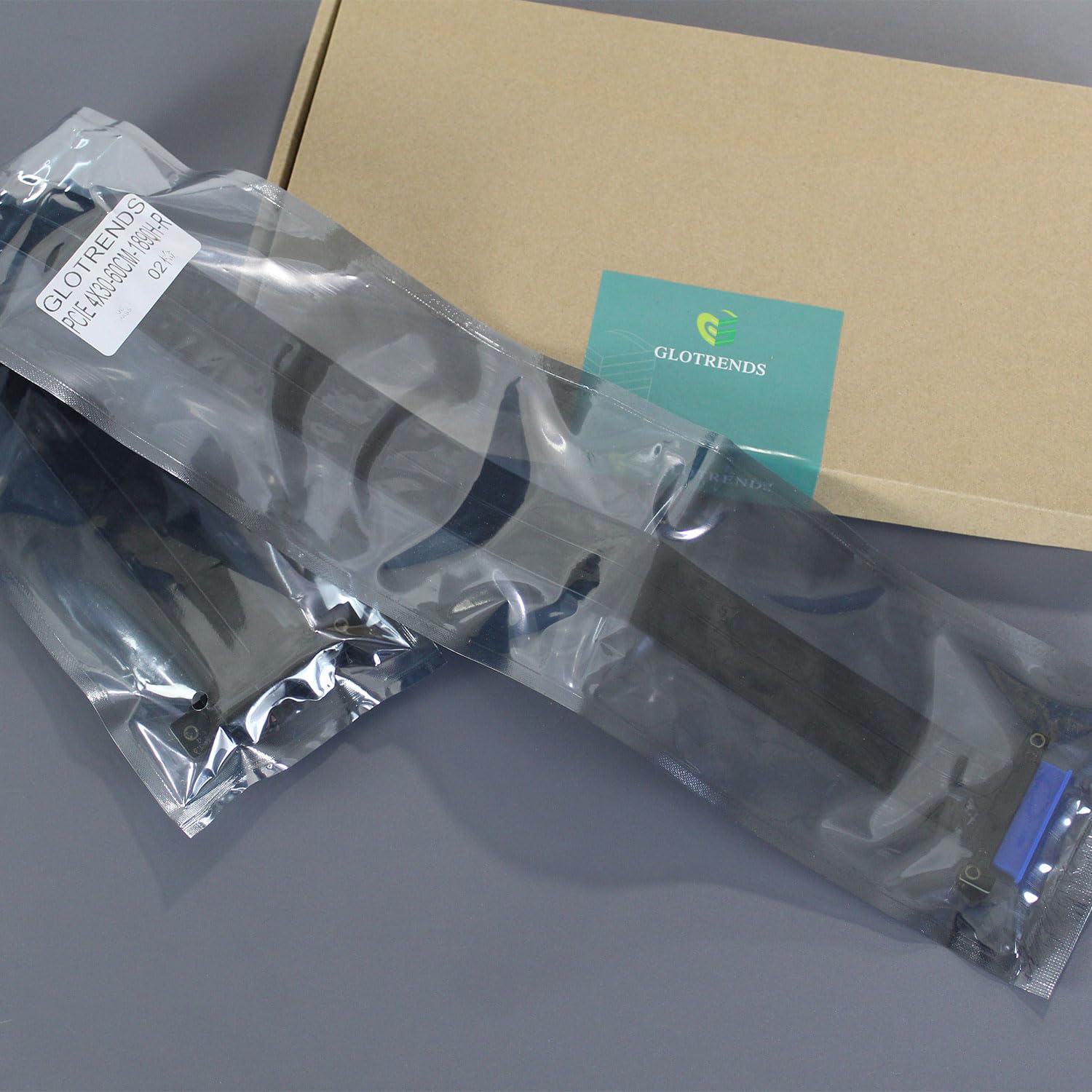 GLOTRENDS 600mm PCIe 3.0 X4 Riser Cable pour M.2, WiFi, Firewire, USB, cartes son, etc.