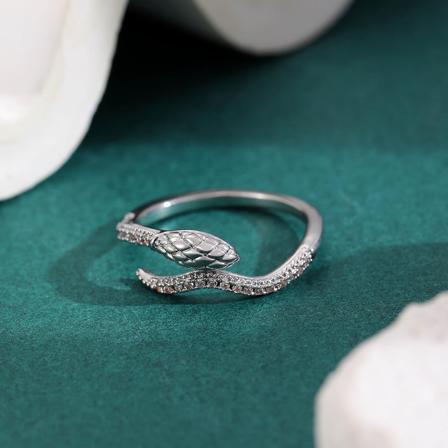 Vintage Crystal Snake Ring Snake Open Finger Ring Rhinestone Serpent Stacking Ring Jewelry for Women and Teen - Image 4