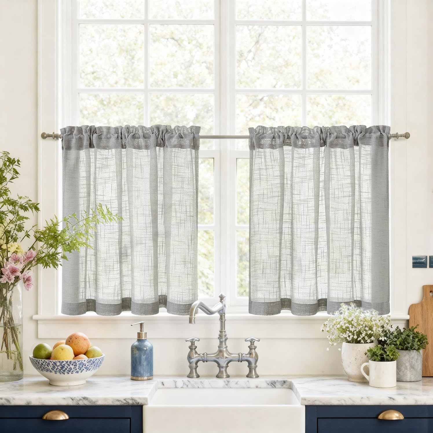 Vangao Voile Scheibengardinen Küche Bistrogardine 2er Set 90B x 60H cm Landhausstil Grau Gardinen Kurz mit Stangendurchzug Modern Fenstergardinen Halbtransparent Kurzstores für Wohnzimmer Wohnwagen