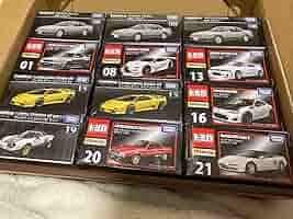 トミカプレミアム他12個まとめ売り トミカプレミアム他12個まとめ売り