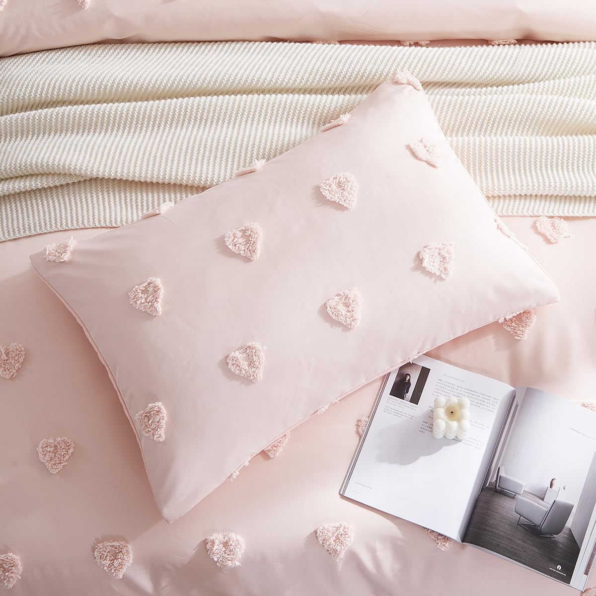Nayoroom Pink Heart Duvet Cover Queen Size Boho Tufted Chenille Cute Heart Textured Comforter Cover 3Pcs Luxury Soft Washed Microfiber Aesthetic Bedding Set with Zipper Closure for All Season