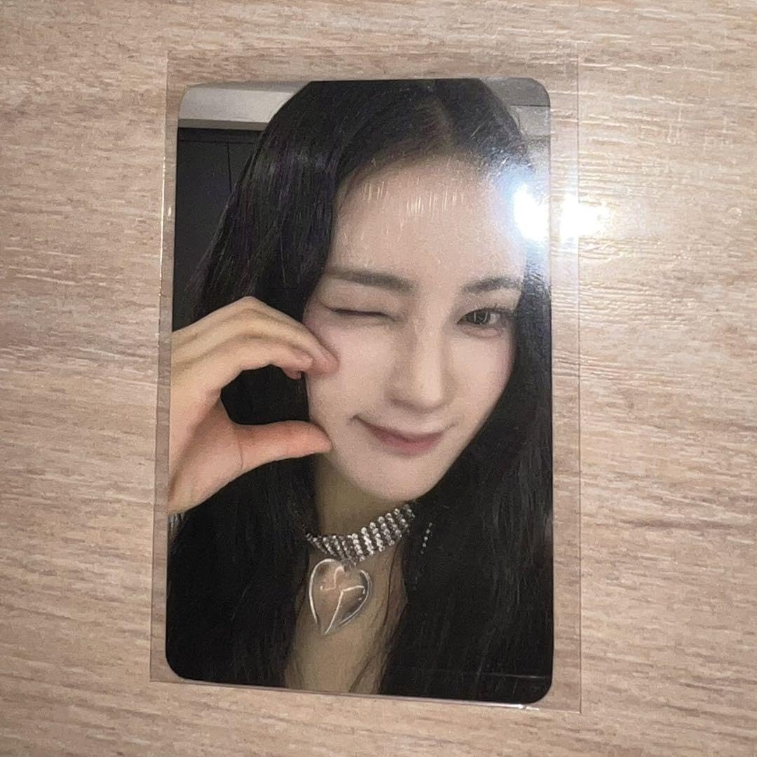 Amazon.co.jp: ME:I ミーアイ 櫻井美羽 トレカ KCON グッズ購入特典  